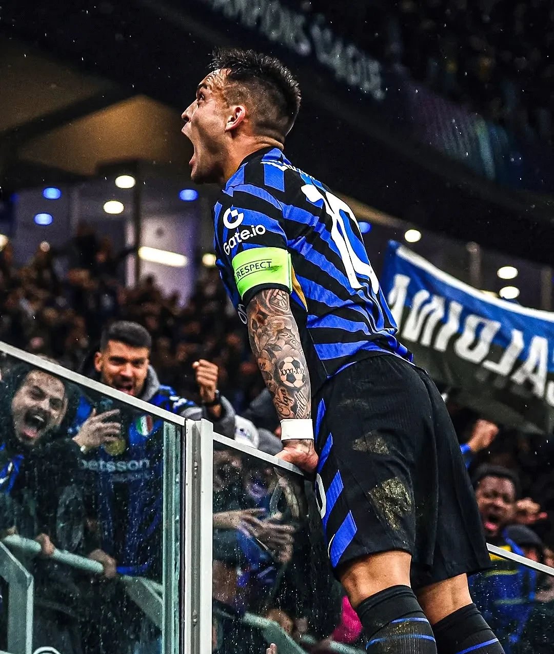 关于里程碑夜！国际米兰战术微调，欧冠冲刺阶段刷纪录，媒体盛赞，控场能力受关注的信息