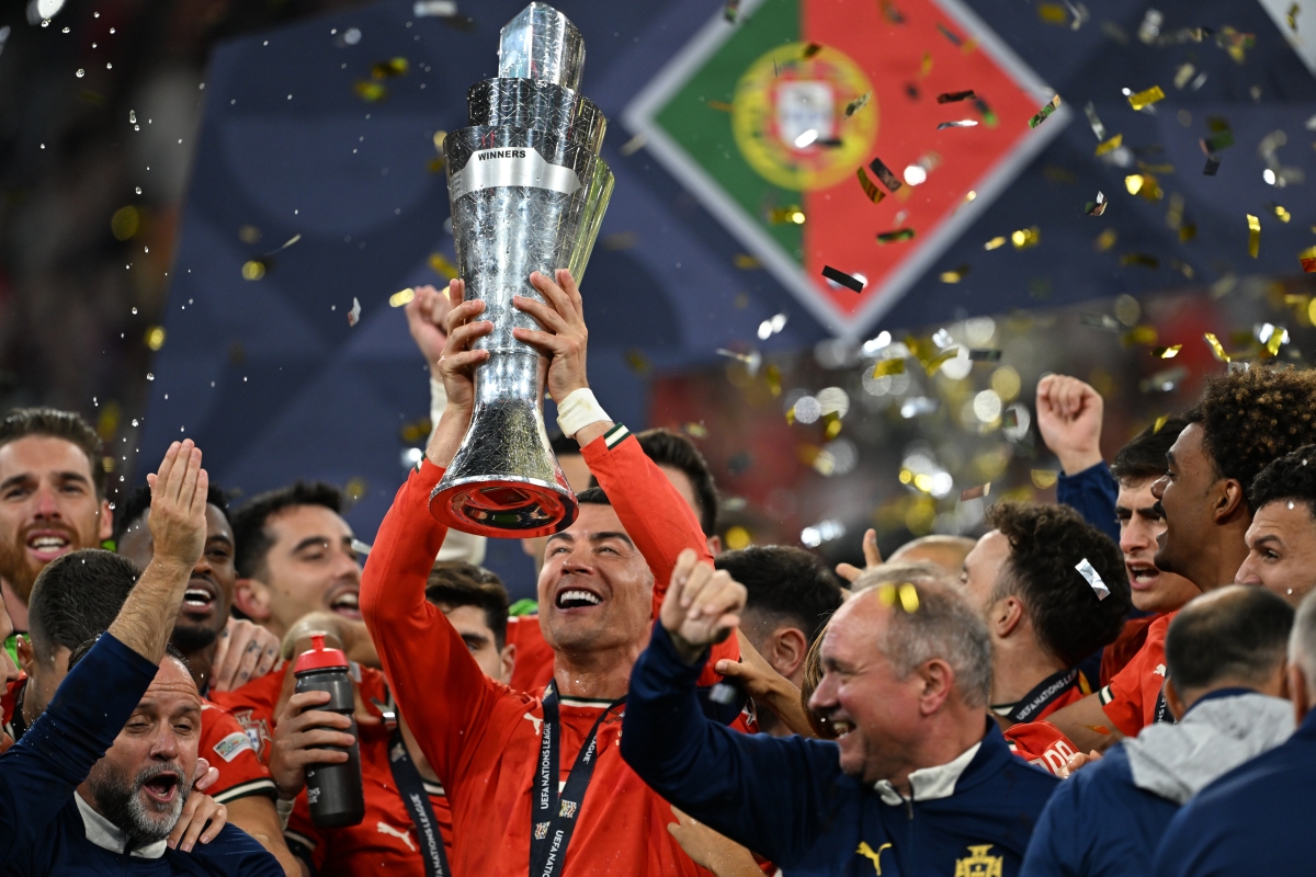 金年会入口包含赛地聚焦：葡超赛后热度飙升，比利亚雷亚尔造点机会，底气十足，年轻球员得到机会的词条